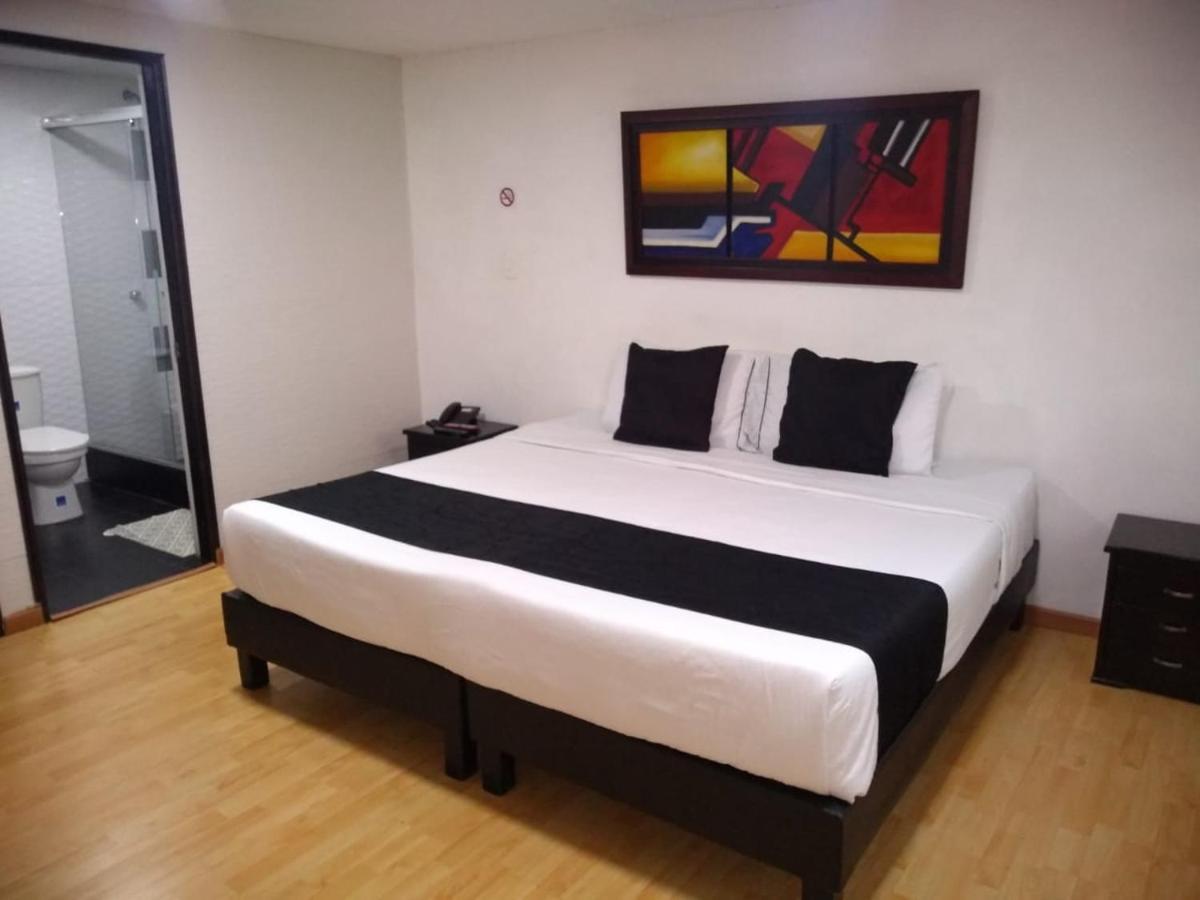 Hotel Santiago Plaza Bogota Exterior photo